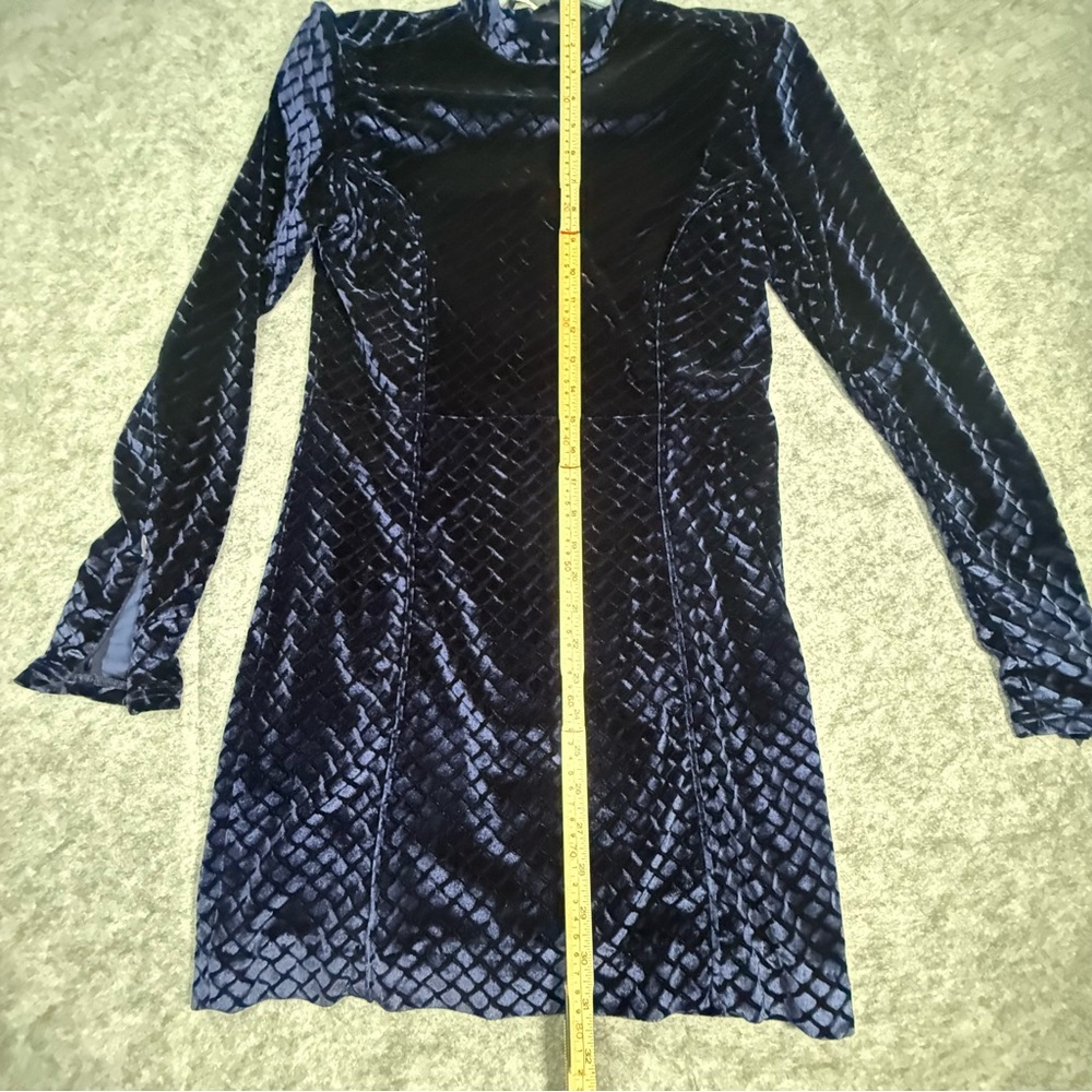 House of London Navy Velvet Mini Dress L Mock Neck Long Sleeve Shoulder Pads ( - Picture 9 of 13